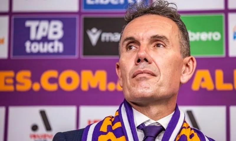 Giám đốc điều hành của Perth Glory là ai?